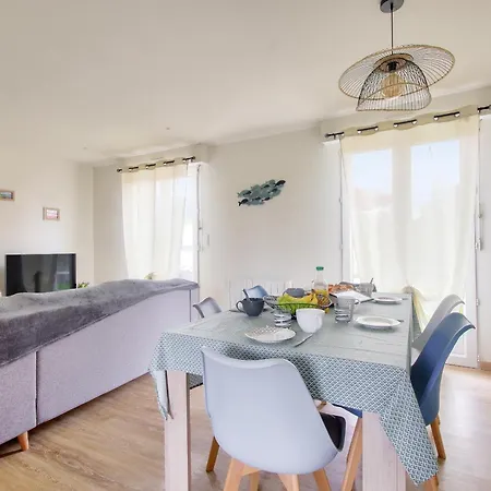 Maison & Jardin - 650 M De La 